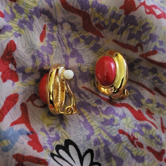 Necklace and earring set - Picture 3 of 4